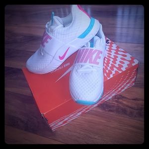 Nike Renew In Season TR 9